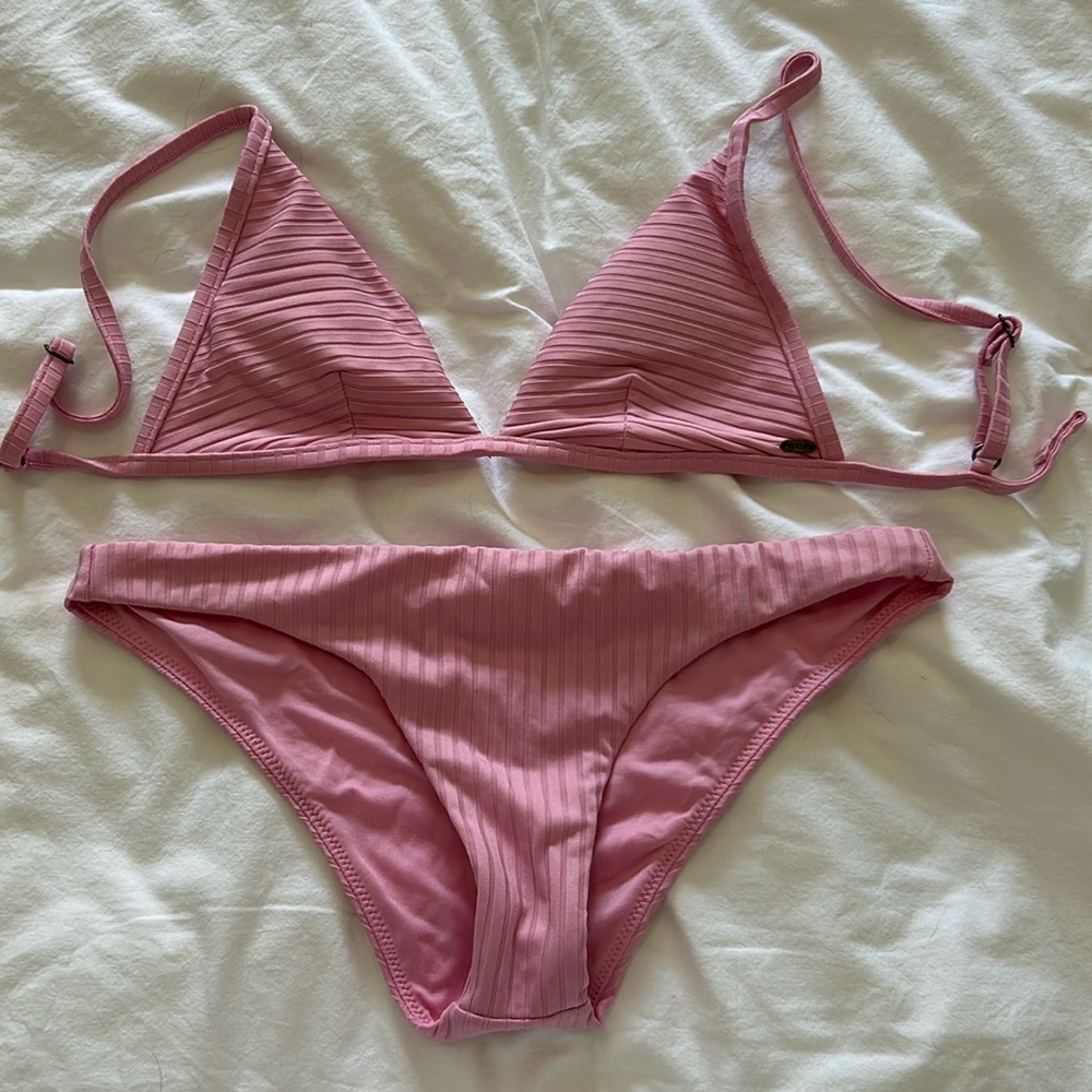 Rip Curl pink bikini set
